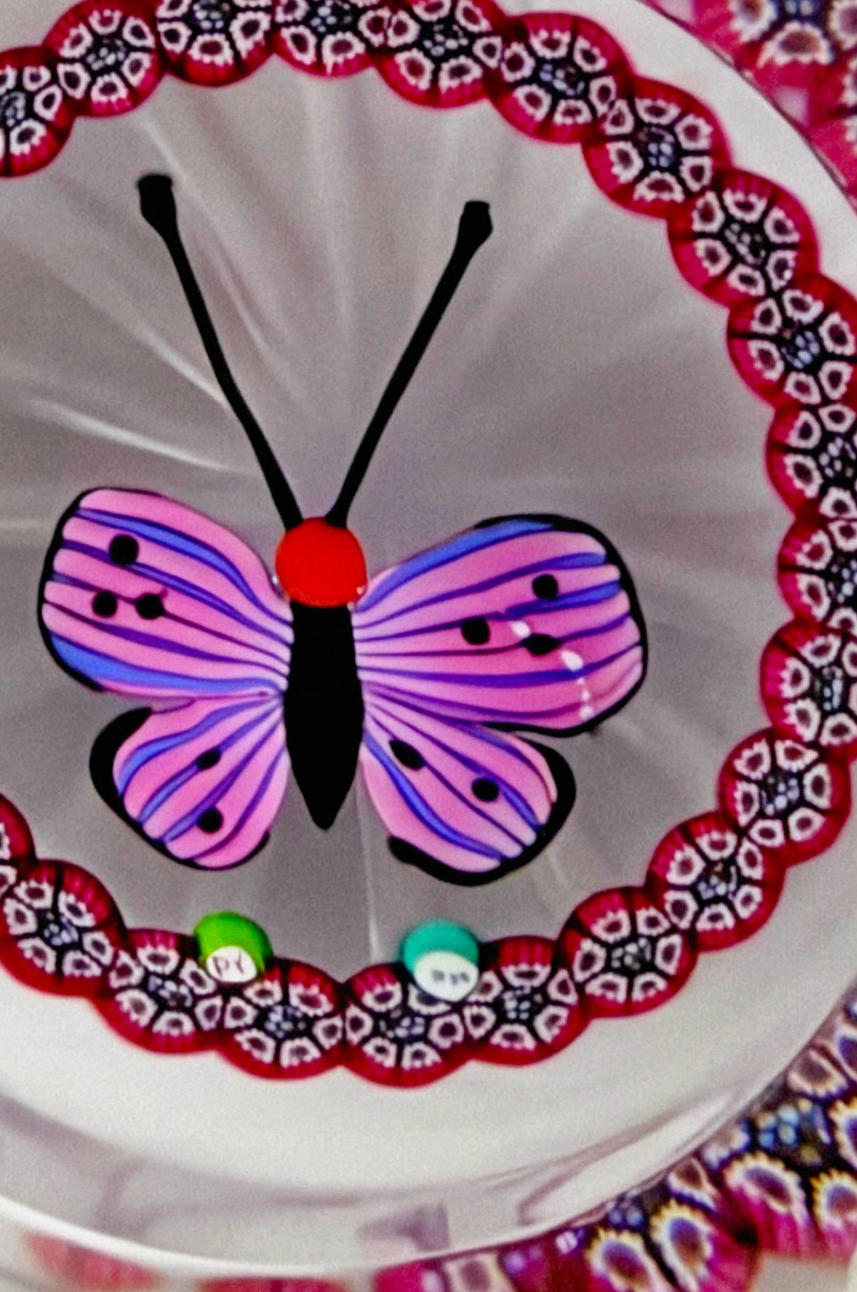 2013 Peter Holmes & Paul Ysart Signature Cane Pink Butterfly and cane Garland