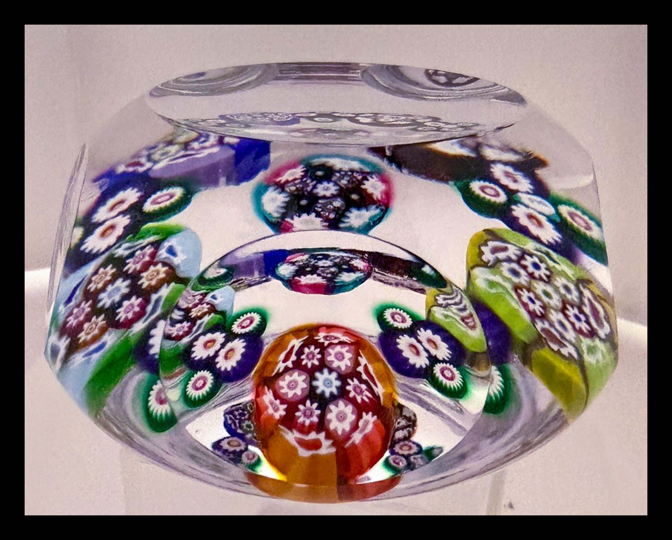 2025 Faceted Complex Cane Garland by Peter Holmes.
