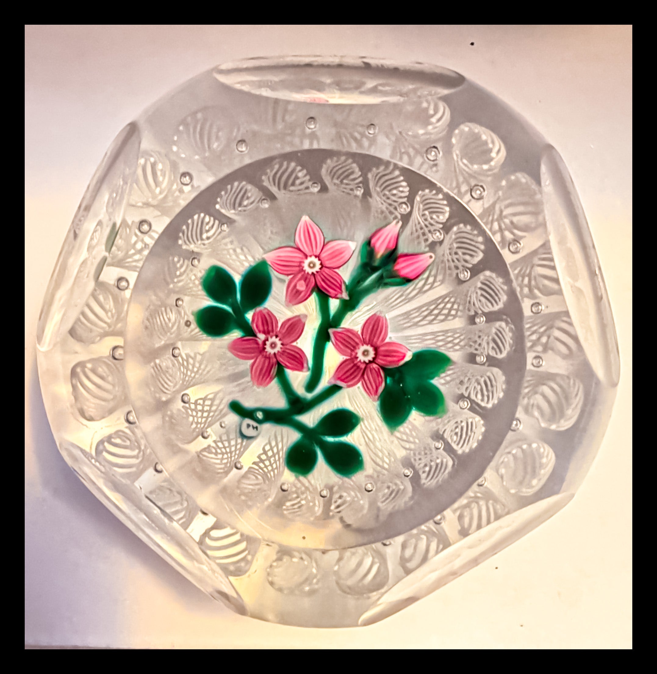 2025 Pink Flowers on Latticinio Basket